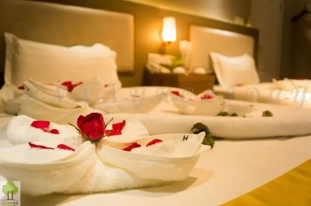 Sunny Holiday Hotel - Öne Çıkan Resim