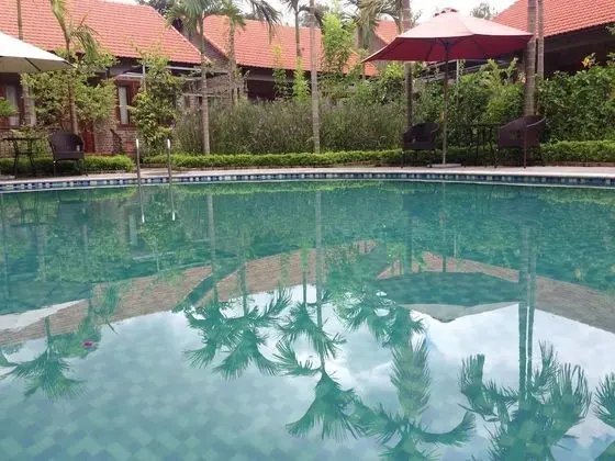 Sunny House Resort - Havuz