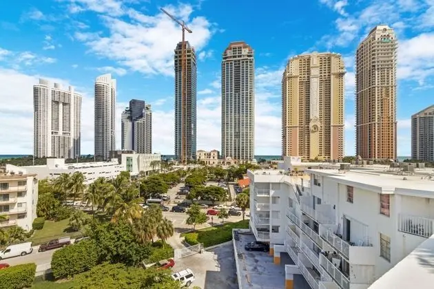 Sunny Isles by Sextant - Dış Mekan