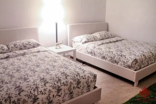 Sunny Isles Suites - Oda