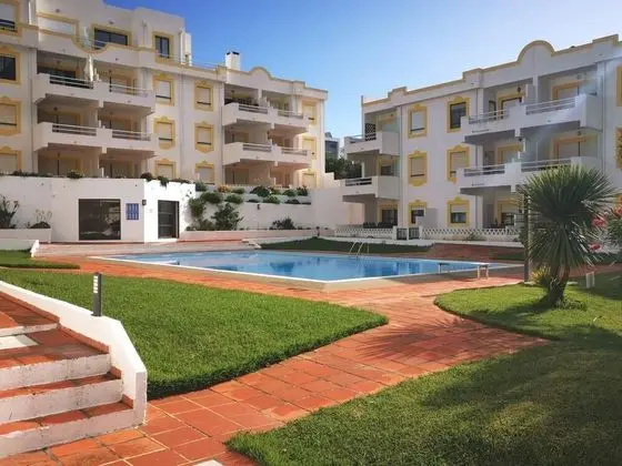 Sunny Ocean View Apartment With Swimming Pool