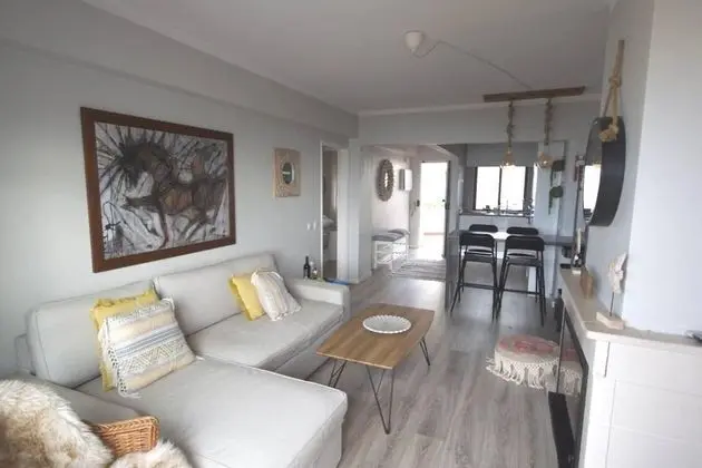 Sunny Ocean View Apartment With Swimming Pool - Öne Çıkan Resim