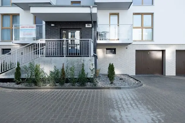 Sunny Terraces Apartments by Renters - Dış Mekan