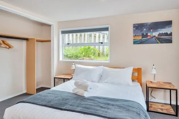 Sunny Three Bedroom Pakuranga Delight - Oda