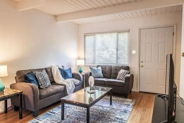 Sunny Two Bed in Richmond - Öne Çıkan Resim