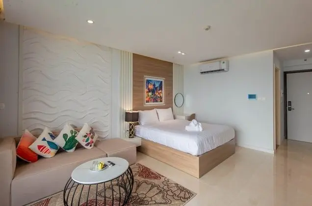 Sunny Vinhome D'Capital Hanoi - Oda