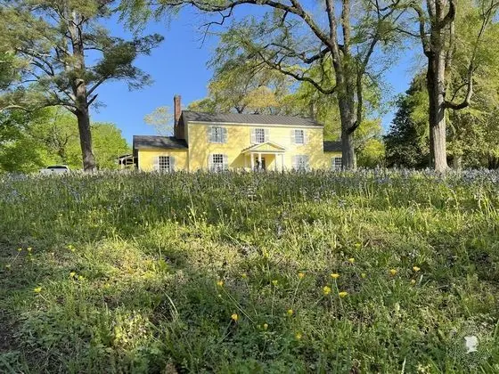 The Sunnyside Sisters Bed and Breakfast