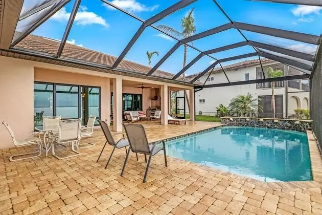 Sunrise Bay - Havuz