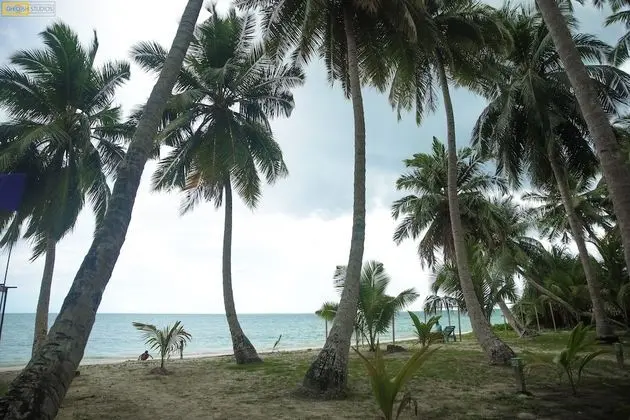 Sunrise Beach Resort