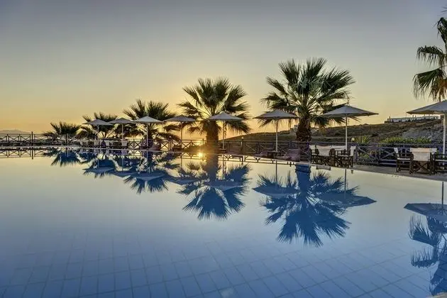 Sunrise Beach Suites - Havuz