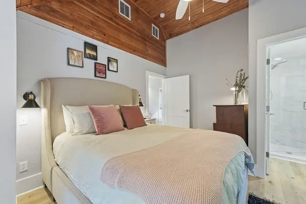 Sunrise Cottage Manor - Oda