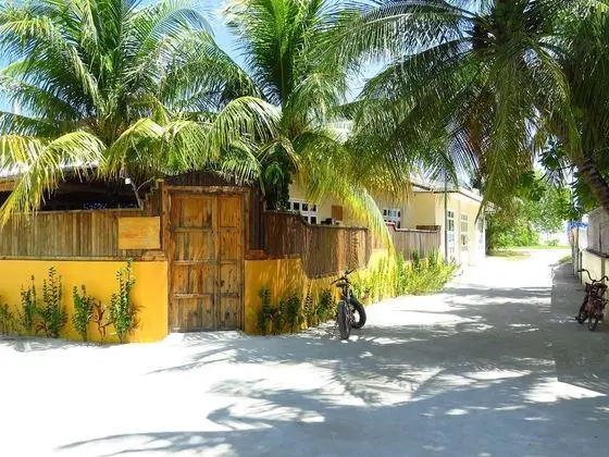 The Sunrise Huraa