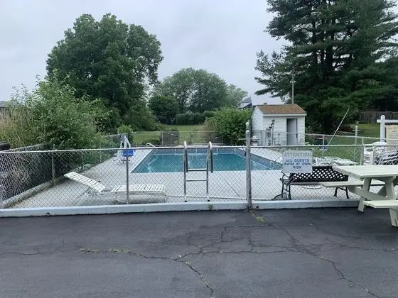 Sunrise Inn Hershey - Havuz