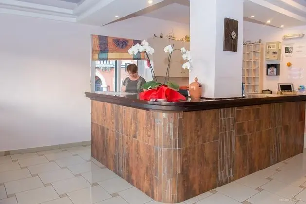 Sunrise Hotel - Lobi