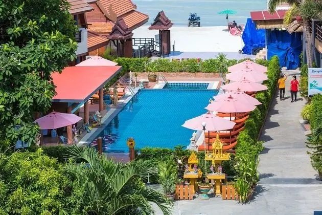 Sunrise Resort