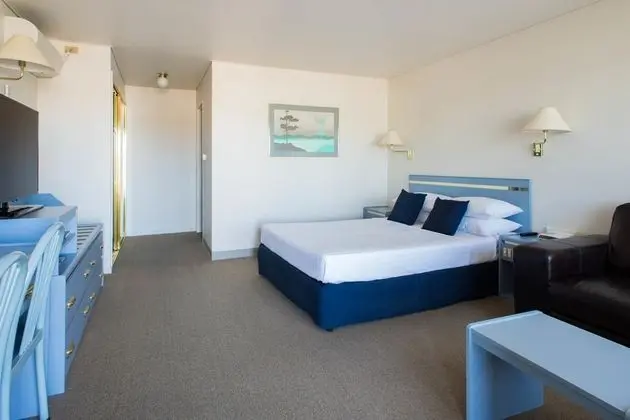 Sunrise Motor Inn
