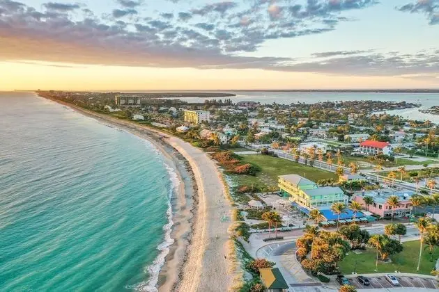 Sunrise Sands - Plaj