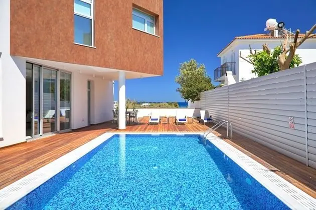Sunrise Seaview Villas