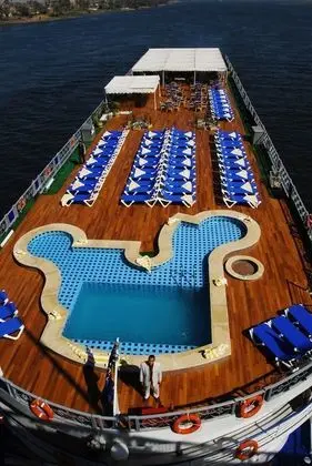 SUNRISE Semiramis III Cruise - Havuz