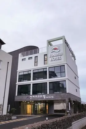 Sunrise Hotel Seopjikoji - Dış Mekan
