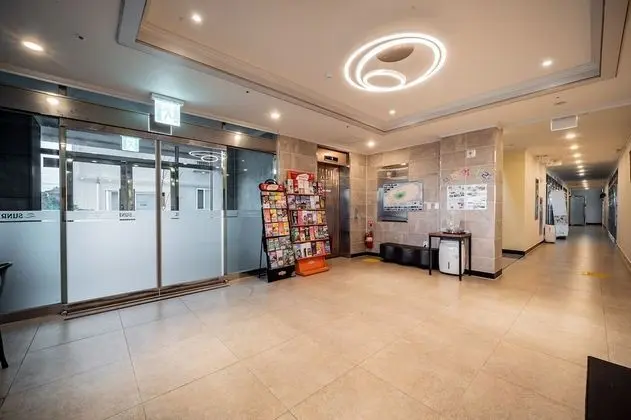 Sunrise Hotel Seopjikoji - İç Mekan