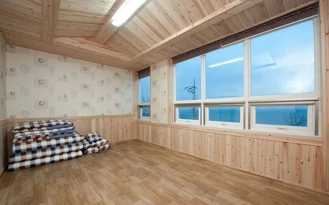 Sunrise Yeodaji Pension