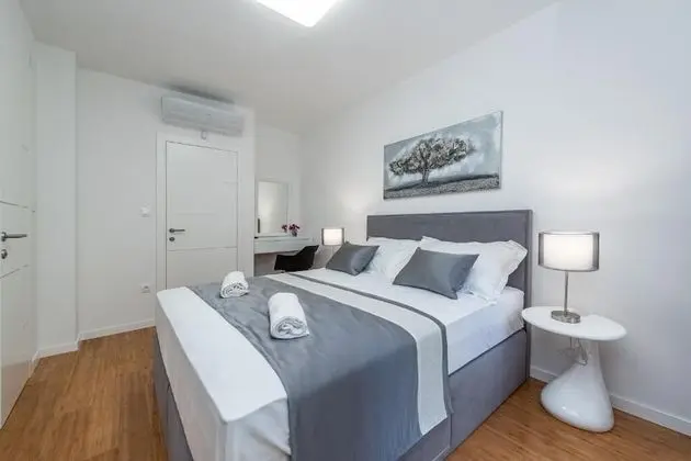 Sunset apartment with private pool and jacuzzi - Oda