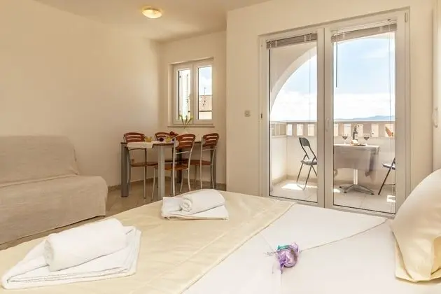 Sunset Apartments - Oda