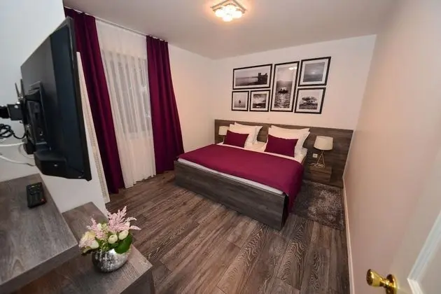 Sunset Apartments - Oda