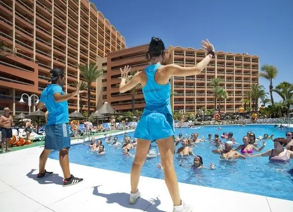 Sunset Beach Club Hotel Apartments - Havuz