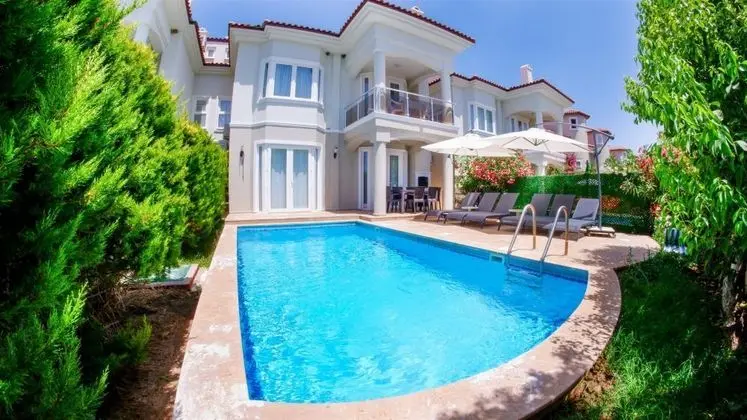 Sunset Beach Club Lebrentals Five Bedroom Villa