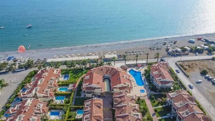 Sunset Beach Club Lebrentals - Plaj