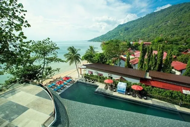 Sunset Beach Club Hotel & Spa