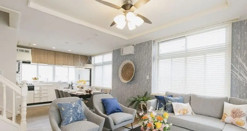 Sunset Breeze Chatan - Öne Çıkan Resim