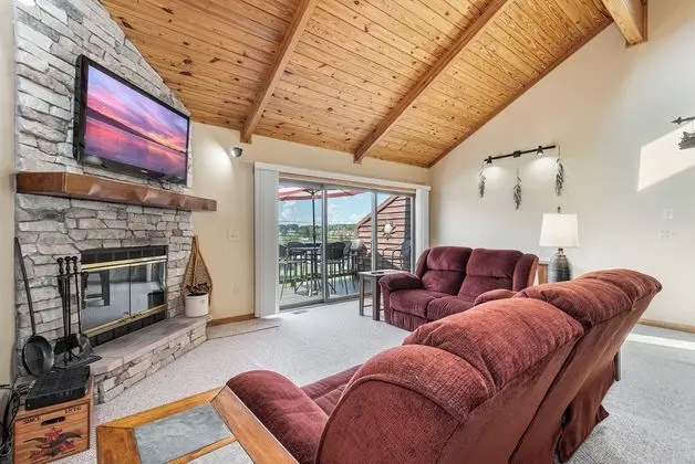 Sunset Chalet - Öne Çıkan Resim