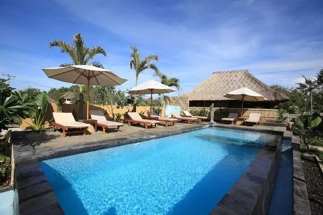 Sunset Coin Lembongan Cottage and Spa - CHSE Certified - Havuz