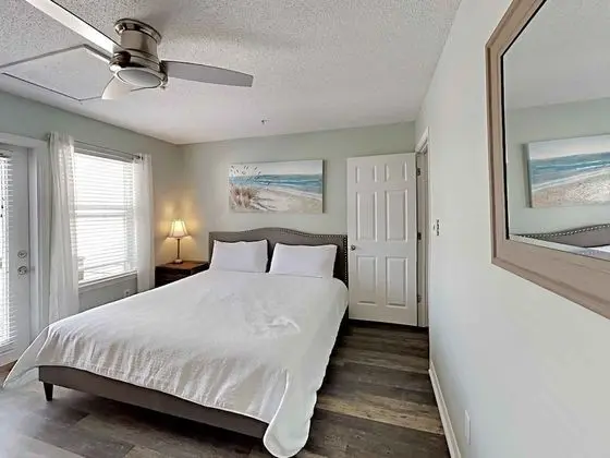 Sunset Cottages #4C - Oda