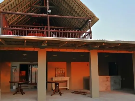 Sunset Game Lodge to Sunset Lodge & Safaris - Yerinde Yemek