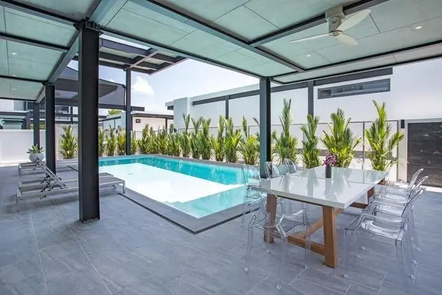 Villa Sunset Garden 5