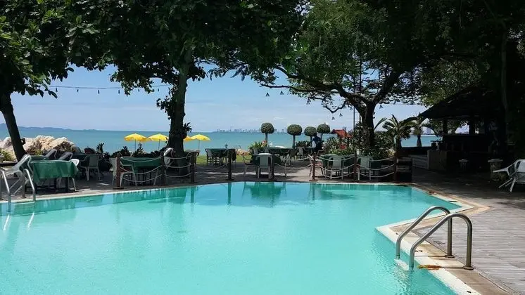 Sunset Village Beach Resort - Havuz