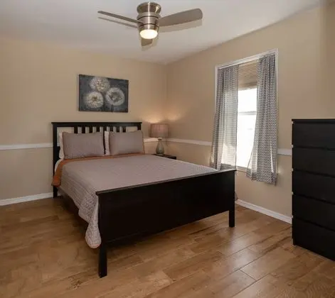 Sunset Harbor Beachview Condos - Oda