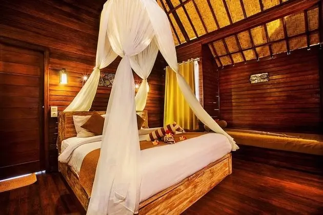 Sunset Hill Lembongan - Oda