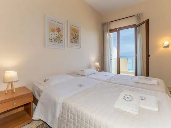 Sunset Hotel - Öne Çıkan Resim