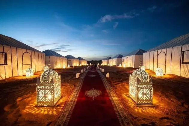 Sunset Luxury Camp - Öne Çıkan Resim