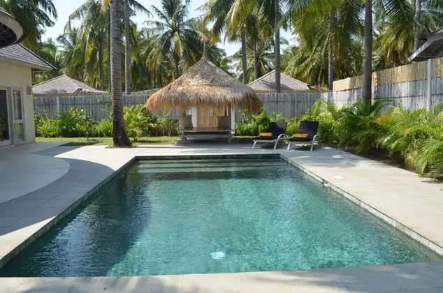 Sunset Palms Resort - Havuz
