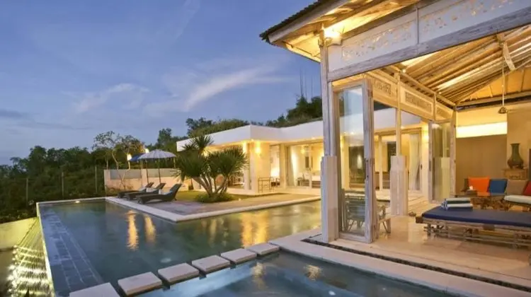 Sunset Paradise Villa Uluwatu