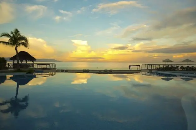Sunset Plaza Beach Resort & Spa Pto Vallarta All Inclusive - Havuz