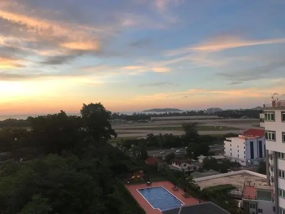 Sunset Seaview Vacation Condos at Crystal Condo