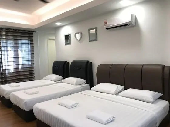 Sunset Seaview Vacation Condos at Crystal Condo - Oda