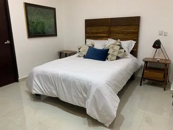Sunset View Luxury Condos - Oda